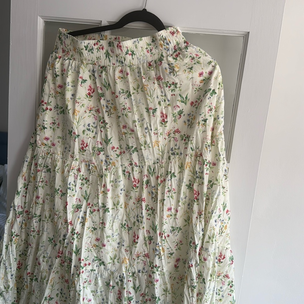 Hyacinth House Tuckernuck floral skirt